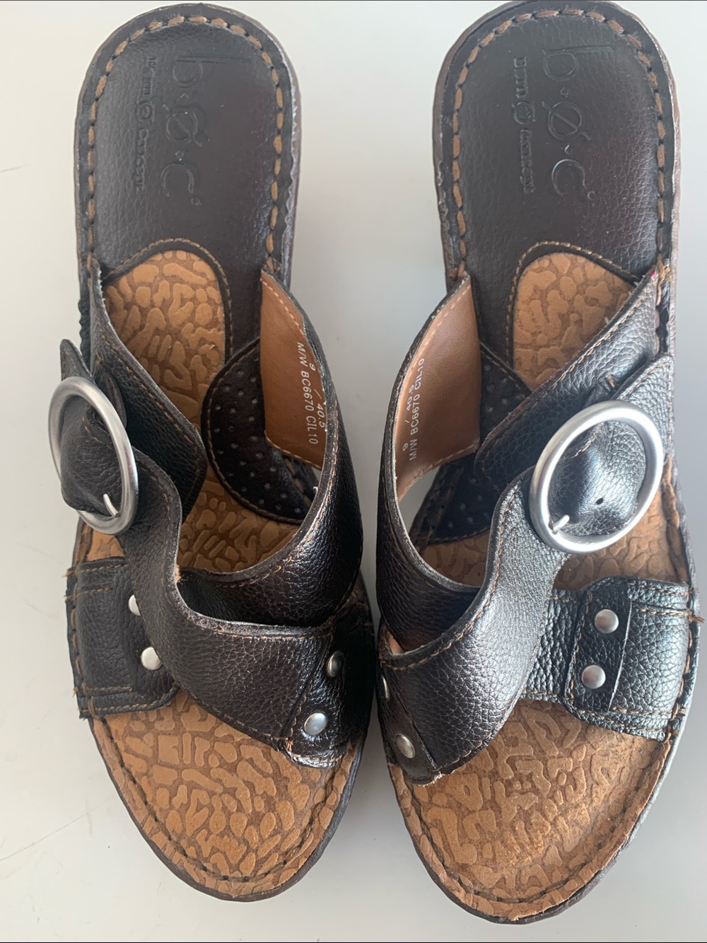 Born Concept Burrell Brown Leather platform Wedge Slide Sandals with Buckle sz 9 - Picture 2 of 8
